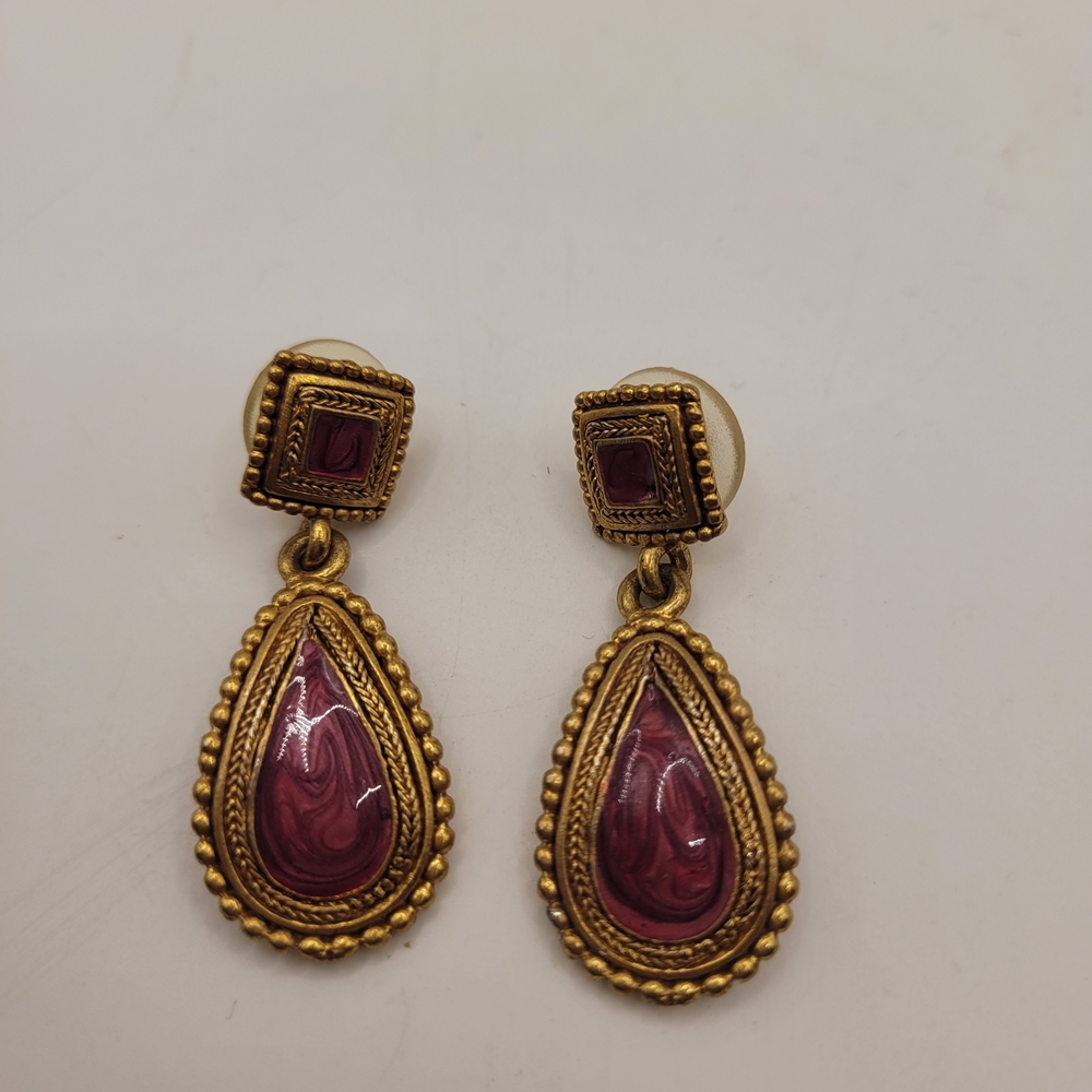 Gold-Tone Burgundy Vintage Pierced Earrings